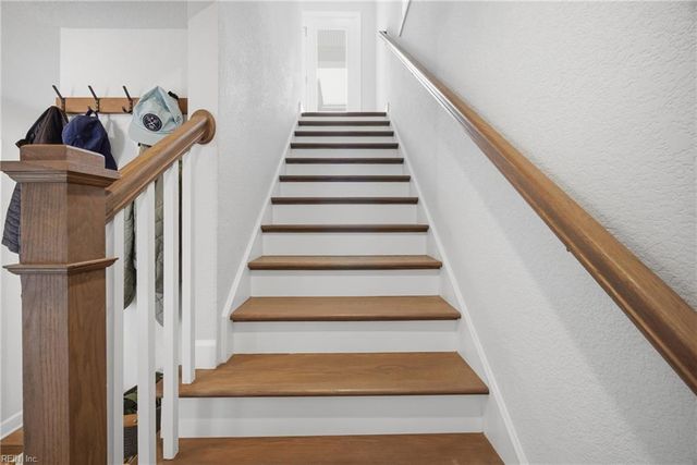 4511 Lee AVE, Virginia Beach, VA 23455