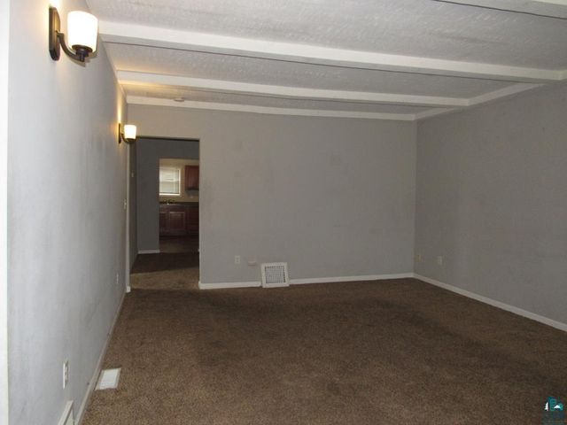 1806 Hughitt Ave, Superior, WI 54880