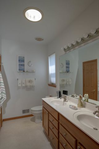 212 Rodeo Drive 2179, Grayslake, IL 60030