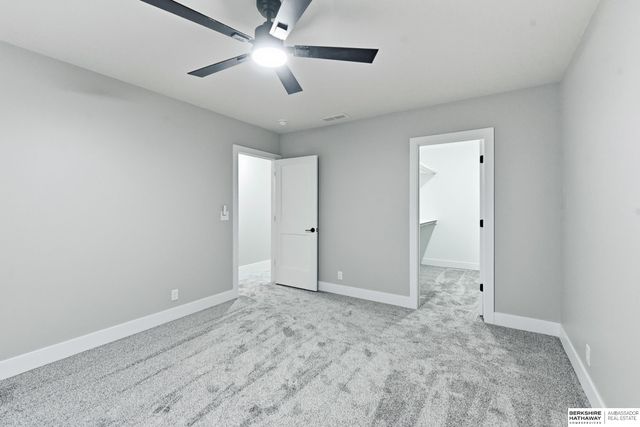 11755 S 125th Street, Papillion, NE 68046
