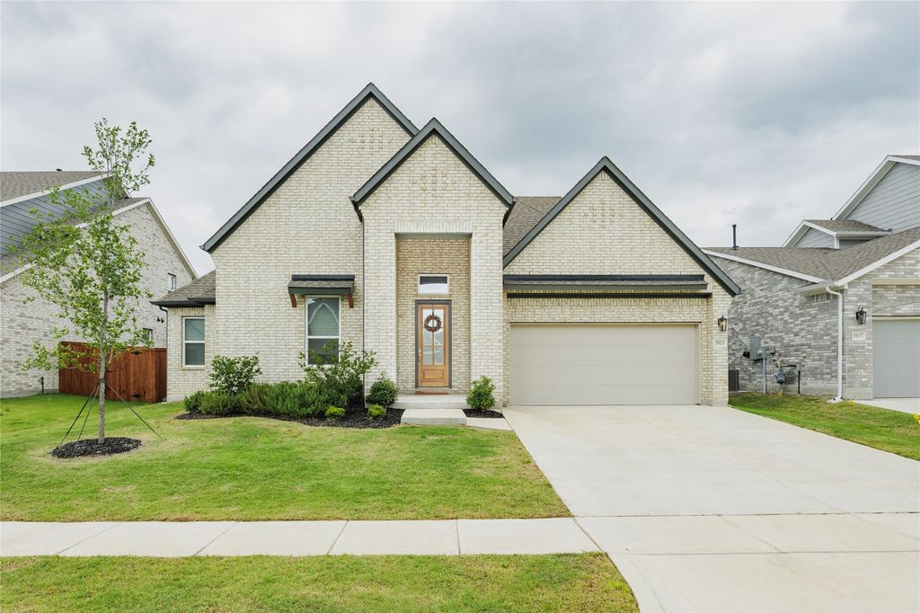 3913 Ablon Trail, Garland, TX 75043