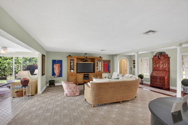 30 Spanish River Drive, Ocean Ridge, FL 33435