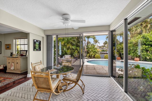 30 Spanish River Drive, Ocean Ridge, FL 33435