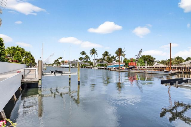 30 Spanish River Drive, Ocean Ridge, FL 33435