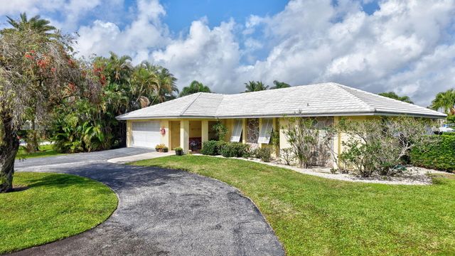 30 Spanish River Drive, Ocean Ridge, FL 33435