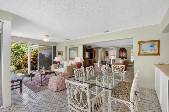 30 Spanish River Drive, Ocean Ridge, FL 33435