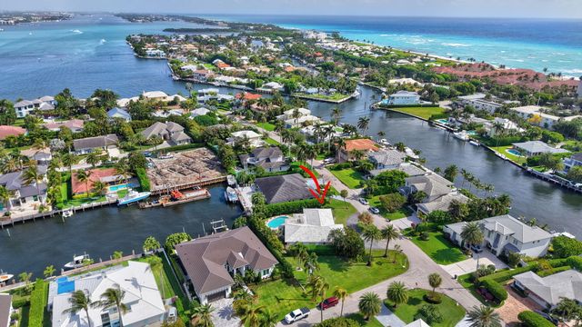 30 Spanish River Drive, Ocean Ridge, FL 33435
