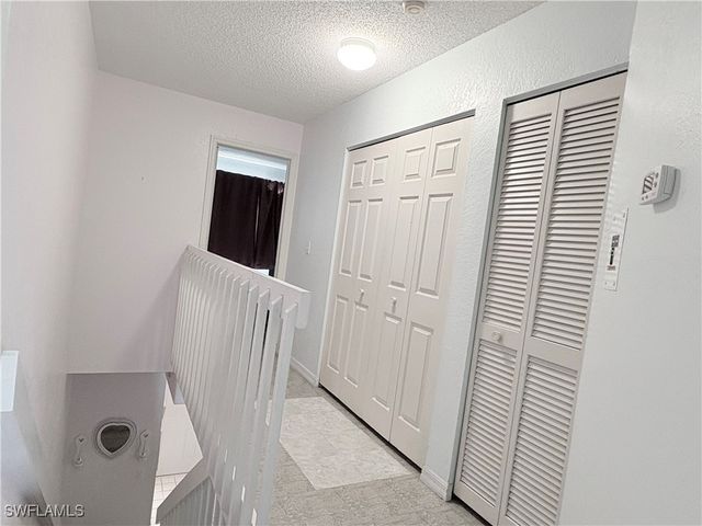 1096 Woodshire LN C205, Naples, FL 34105