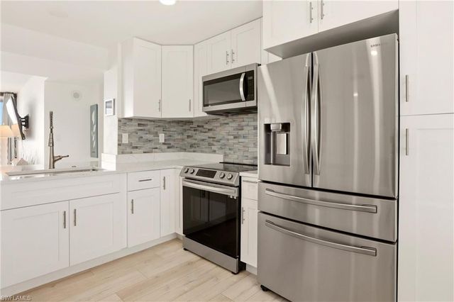 26300 Hickory BLVD 806, Bonita Springs, FL 34134