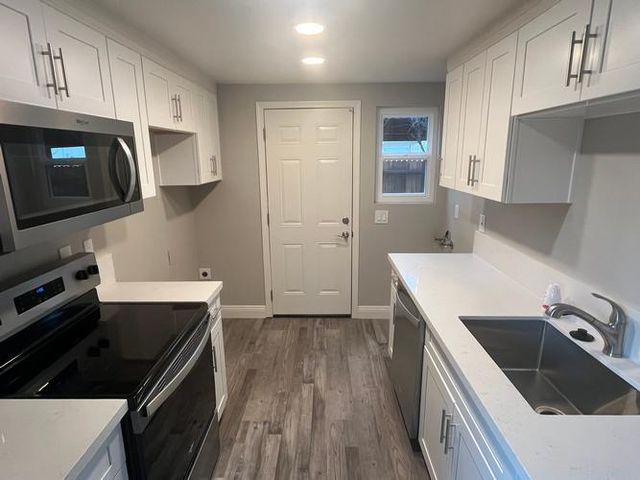 4401 Townehome Dr, Stockton, CA 95207