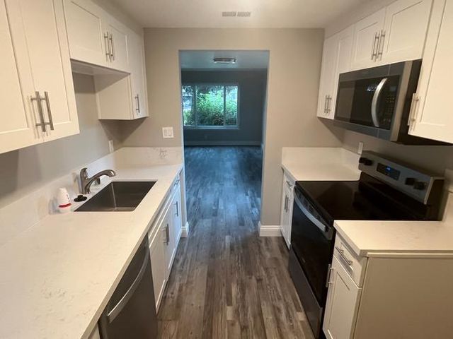 4401 Townehome Dr, Stockton, CA 95207