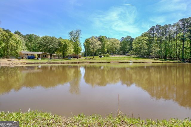 404 Tranquil Cemetary Road, Senoia, GA 30276
