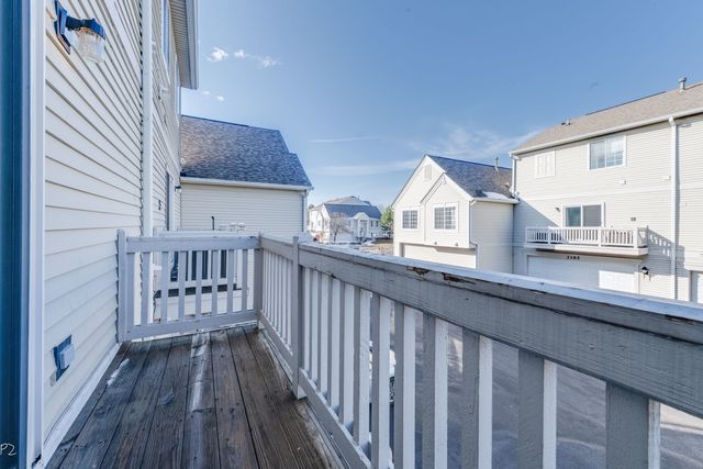 3377 RAVINIA Circle, Aurora, IL 60504