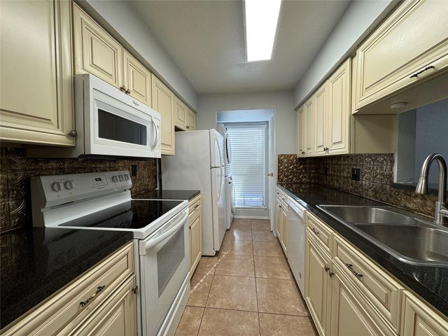 4001 Nasa Parkway 140, El Lago, TX 77586