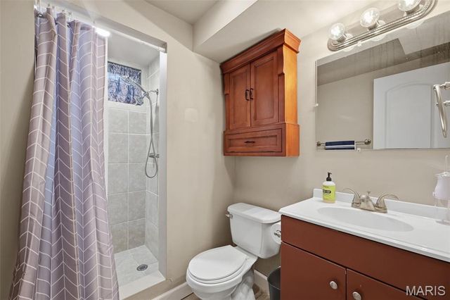 35 Connie Drive, St Charles, MO 63301