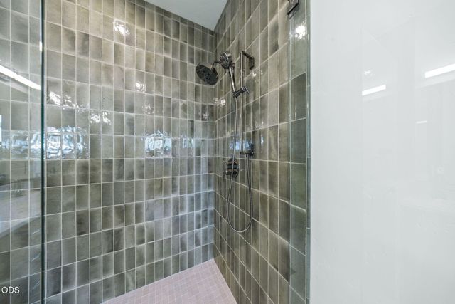 1315 NW Elgin Avenue 1 & 2, Bend, OR 97703