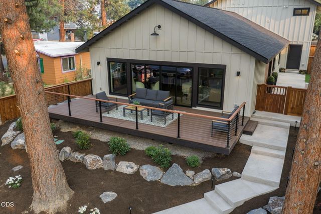 1315 NW Elgin Avenue 1 & 2, Bend, OR 97703