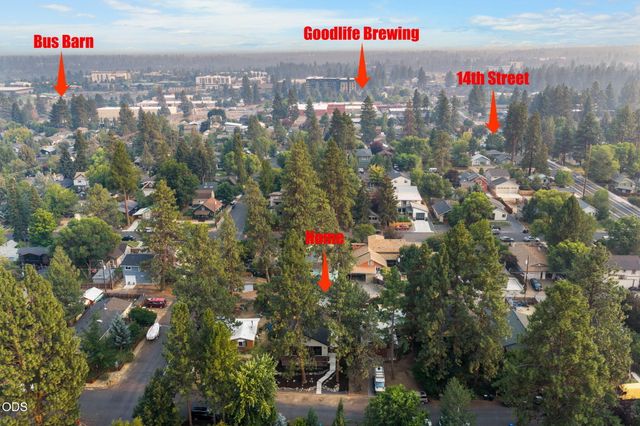 1315 NW Elgin Avenue 1 & 2, Bend, OR 97703