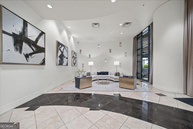 3040 Peachtree Road NW 702, Atlanta, GA 30305