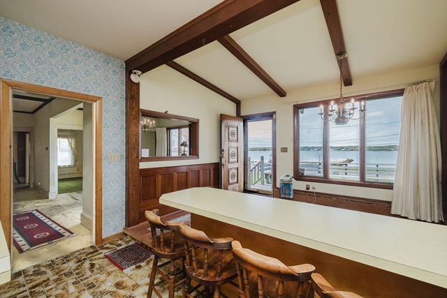 83 Dudley St, New Bedford, MA 02744