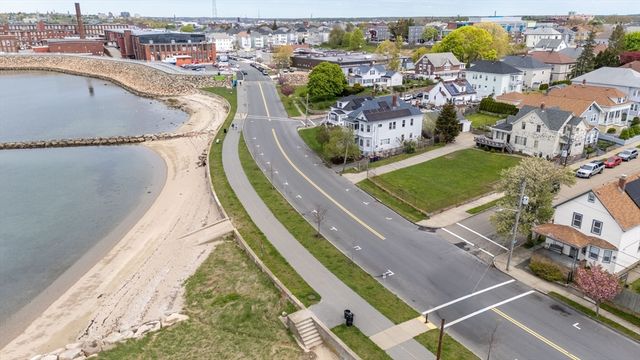 83 Dudley St, New Bedford, MA 02744