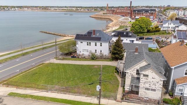 83 Dudley St, New Bedford, MA 02744