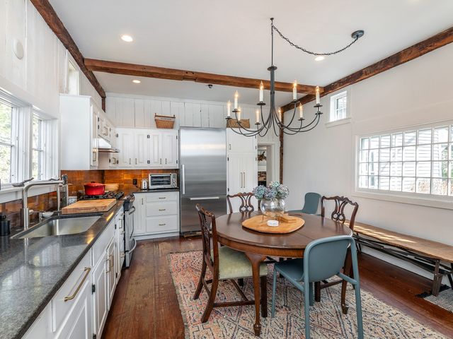 245 West Street, Morris, CT 06763