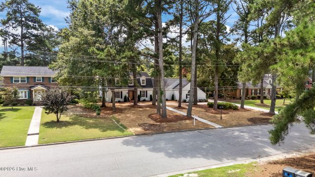 909 Parkside Drive NW, Wilson, NC 27896