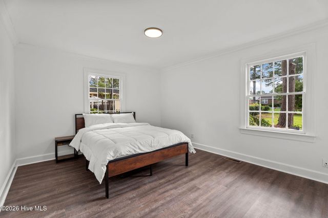 909 Parkside Drive NW, Wilson, NC 27896