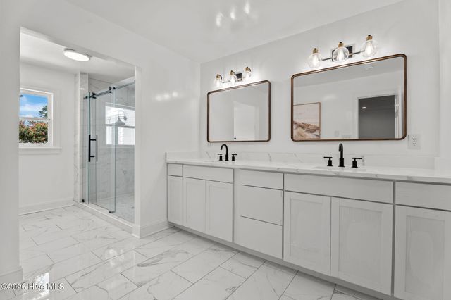 909 Parkside Drive NW, Wilson, NC 27896