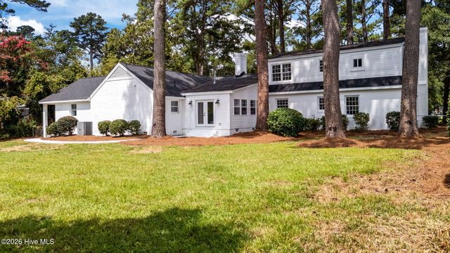 909 Parkside Drive NW, Wilson, NC 27896