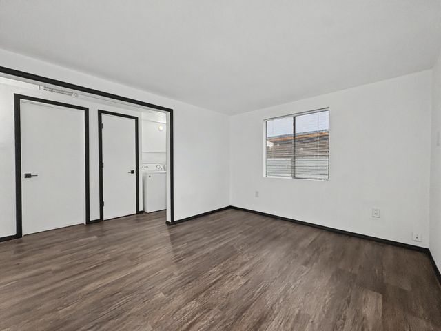 2800 Duranes Road NW, Albuquerque, NM 87104