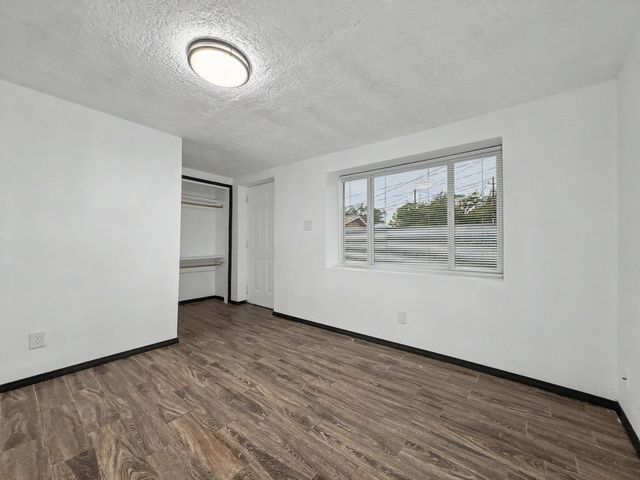 2800 Duranes Road NW, Albuquerque, NM 87104