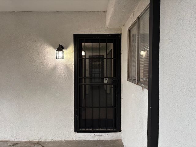 2800 Duranes Road NW, Albuquerque, NM 87104