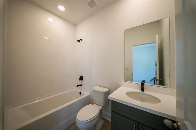 7004 Foundry Drive, Woodstock, GA 30188