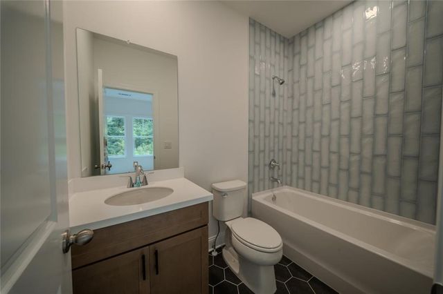 7004 Foundry Drive, Woodstock, GA 30188