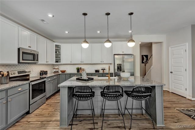 2013 Farmstead Mill Ct, Glen Allen, VA 23059