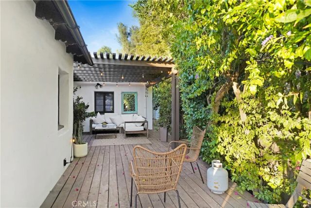 3332 Blair, Los Angeles, CA 90068