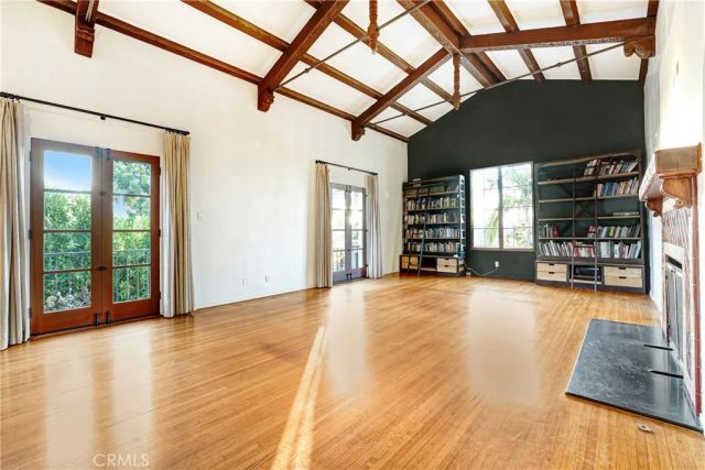3332 Blair, Los Angeles, CA 90068