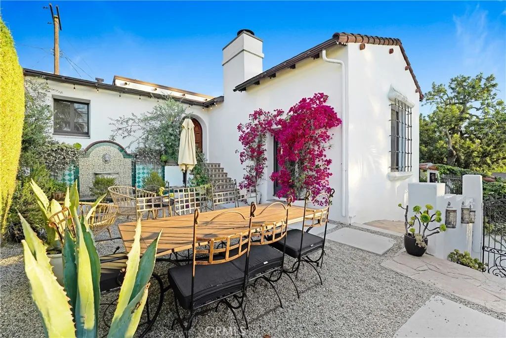 3332 Blair, Los Angeles, CA 90068