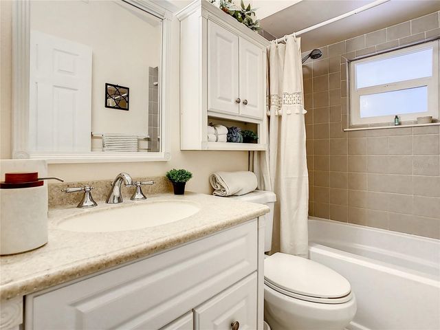 6170 NW 57TH COURT, Ocala, FL 34482