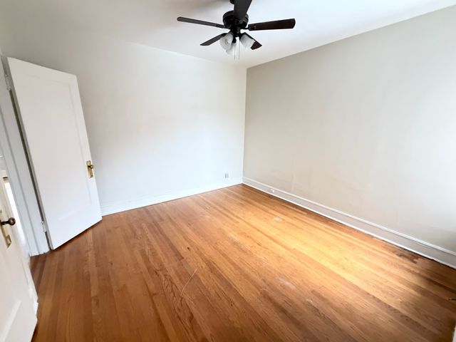 5674 N Ridge Avenue 2S, Chicago, IL 60660