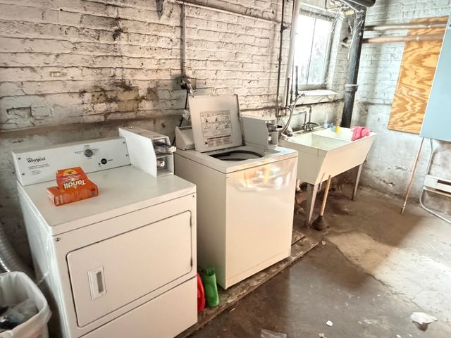 5674 N Ridge Avenue 2S, Chicago, IL 60660