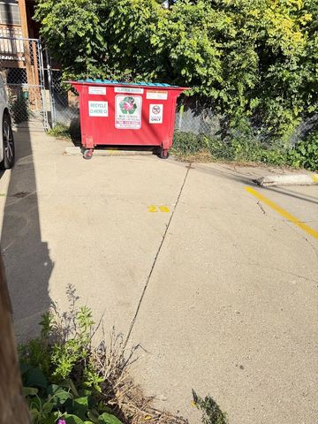 5674 N Ridge Avenue 2S, Chicago, IL 60660