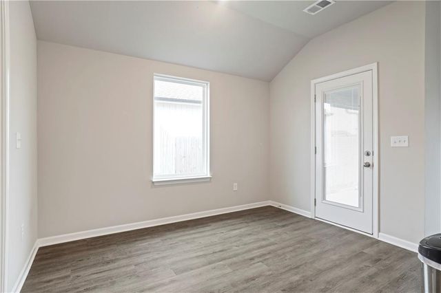 20344 W 193rd Terrace, Spring Hill, KS 66083