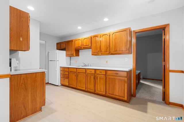 11-13 Hull Street, Shelton, CT 06484