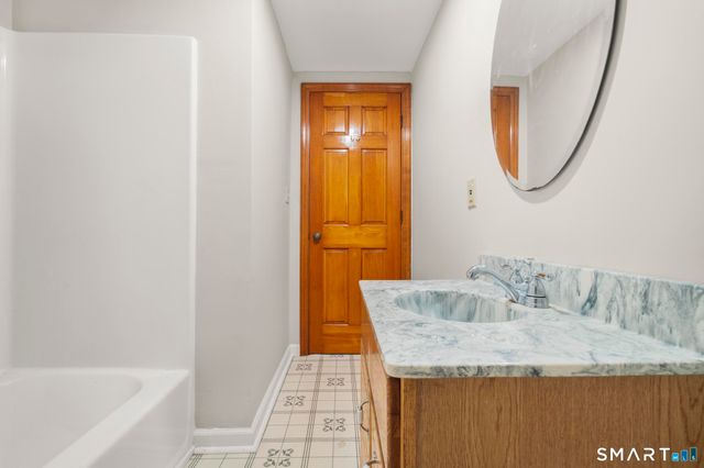 11-13 Hull Street, Shelton, CT 06484