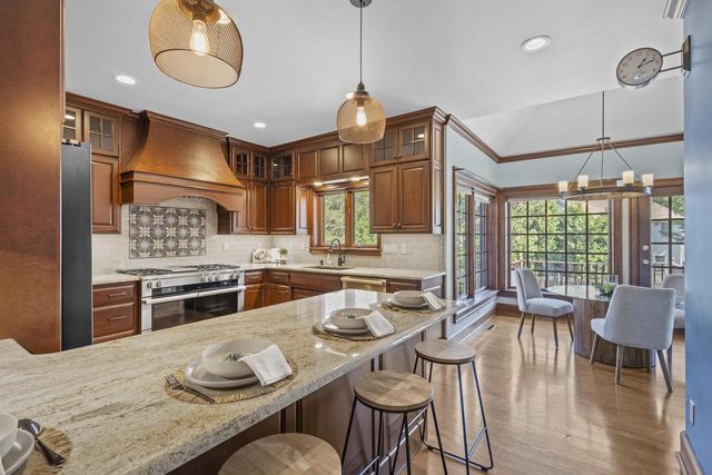 2809 SUGARBUSH COURT, Green Bay, WI 54301