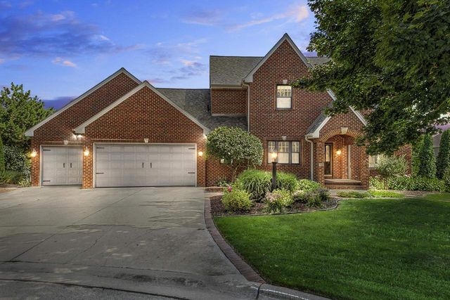 2809 SUGARBUSH COURT, Green Bay, WI 54301