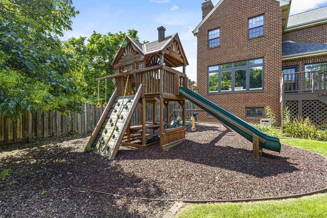 2809 SUGARBUSH COURT, Green Bay, WI 54301